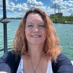 Meet your Posher, Brooke